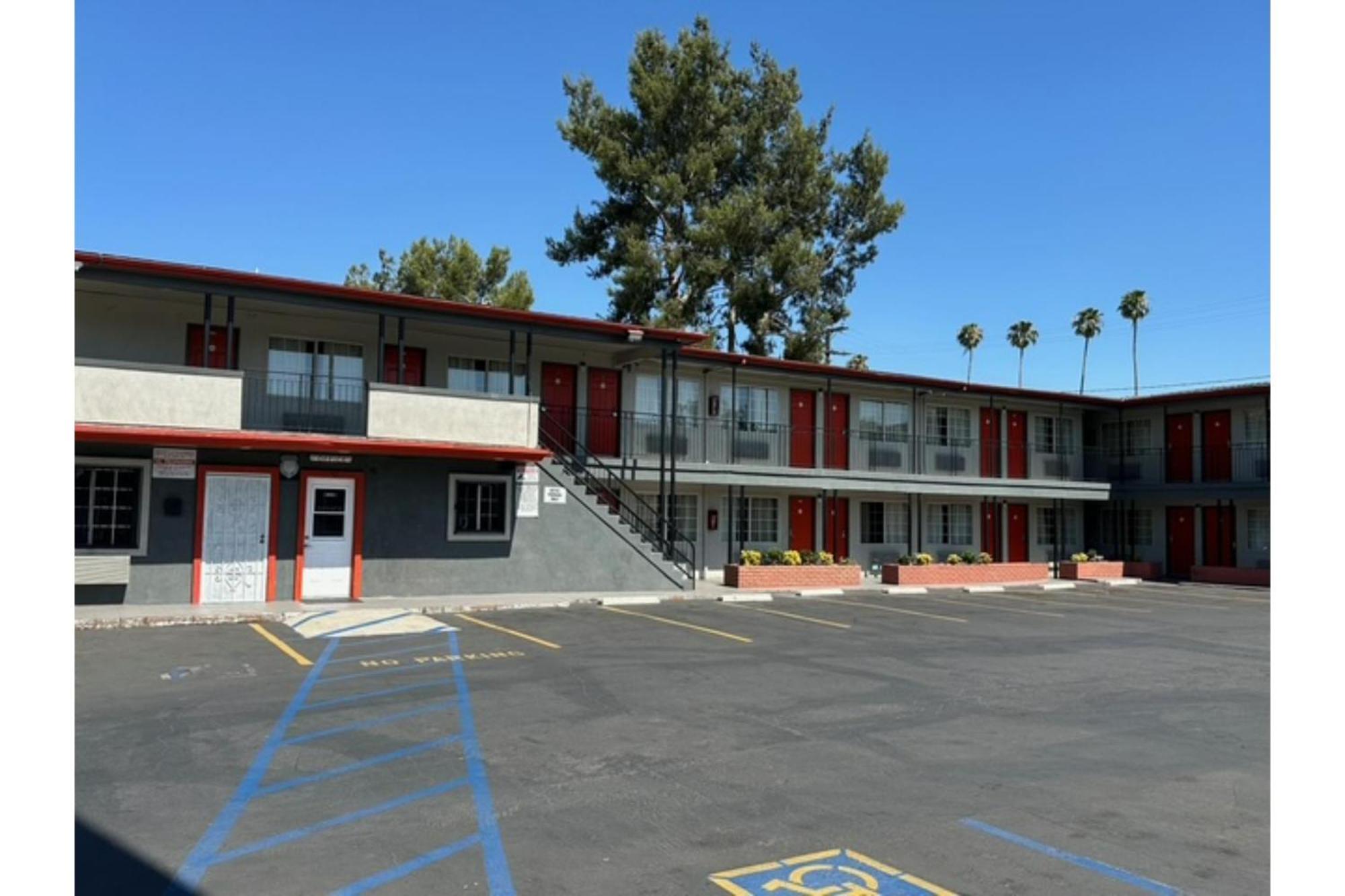 Heritage Inn Pomona Εξωτερικό φωτογραφία