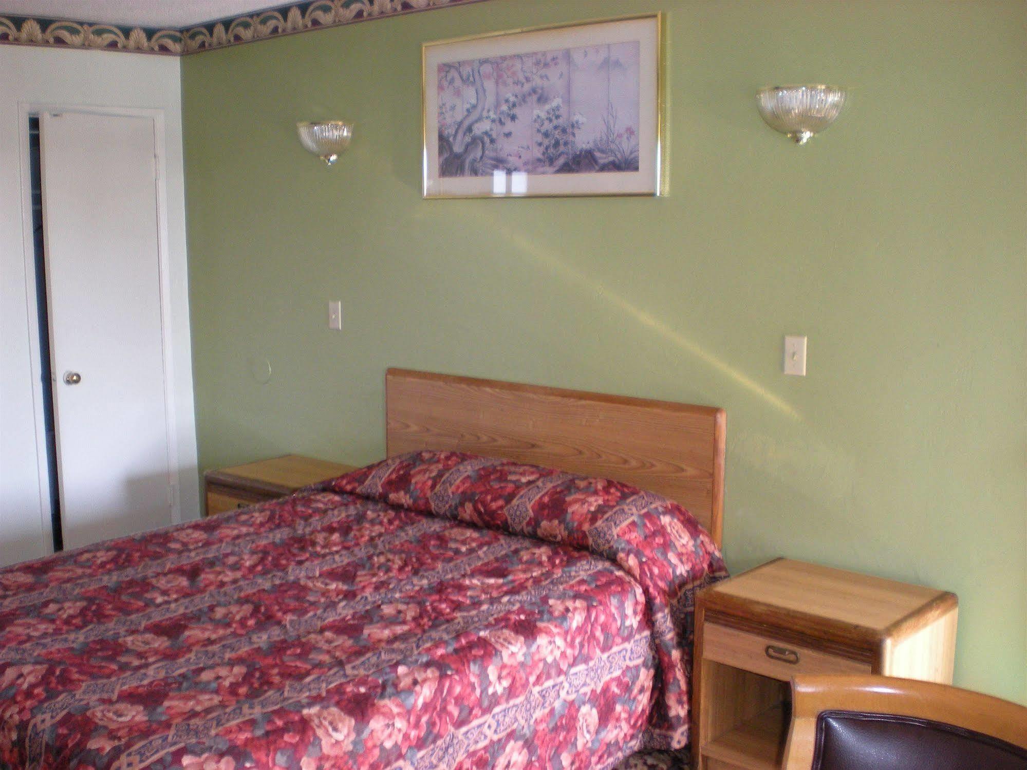 Heritage Inn Pomona Εξωτερικό φωτογραφία