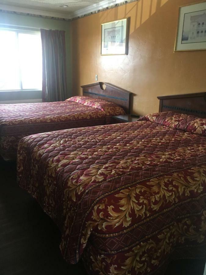 Heritage Inn Pomona Εξωτερικό φωτογραφία
